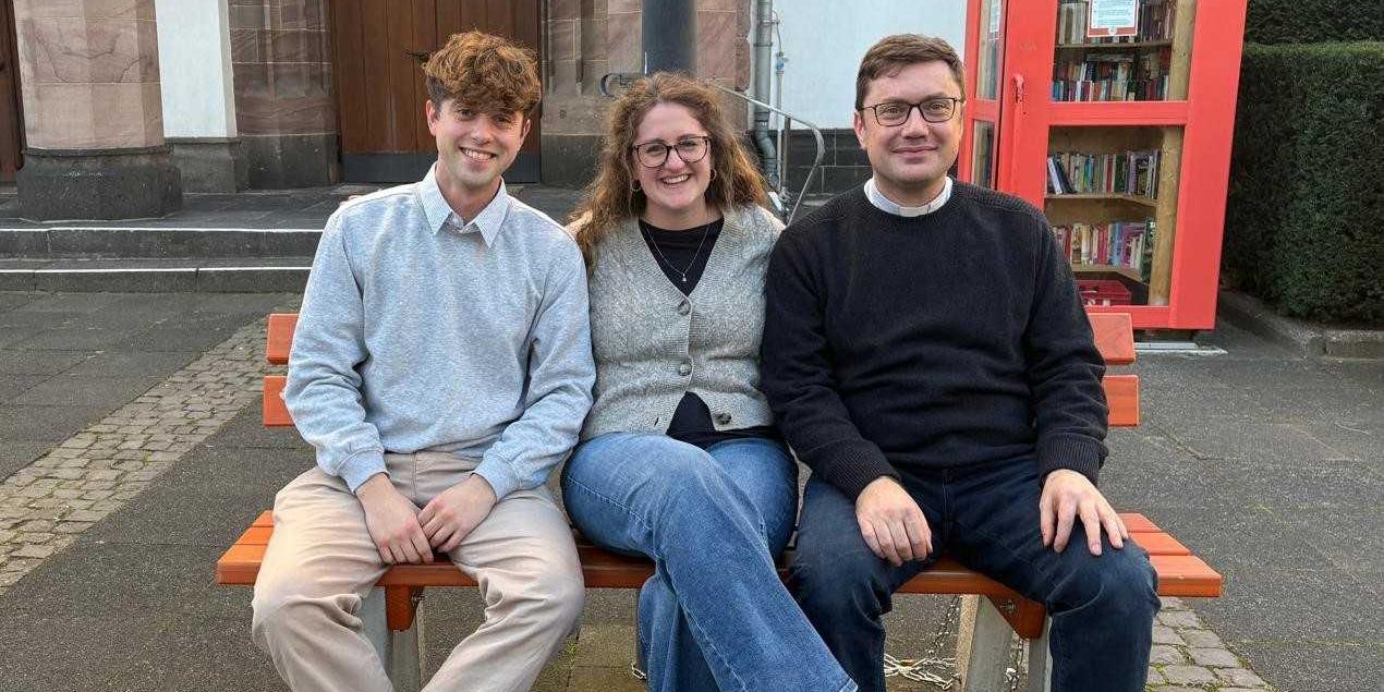 v. l. n. r.: Alexander Rendchen, Karolina Plichta und Pfr. Robert Knežević